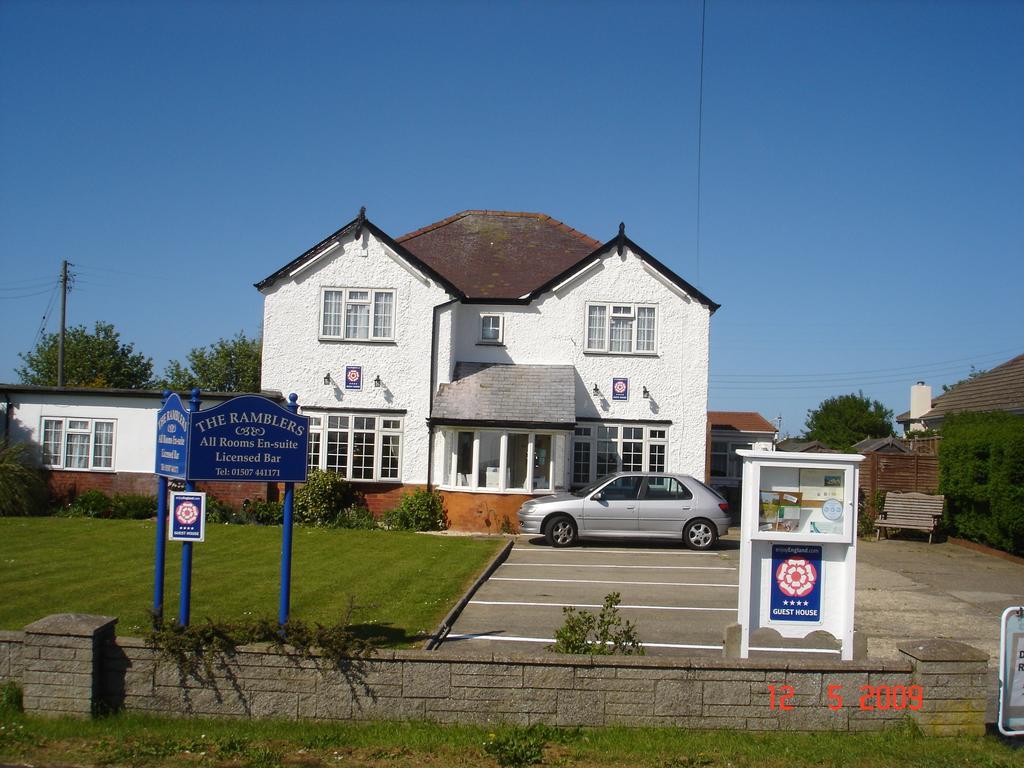 Hotel The Ramblers à Trusthorpe Extérieur photo
